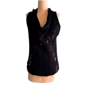 Sarah Pacini black linen/cotton blend v neck sleeveless knit top